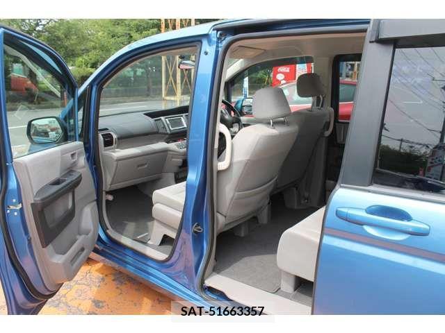 Honda STEP WGN 2010-03 337844-9
