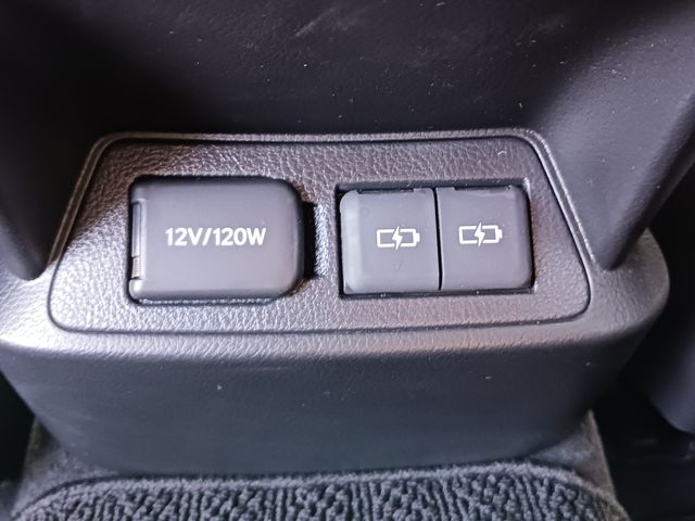 Lexus ES 2022-04 182302-25