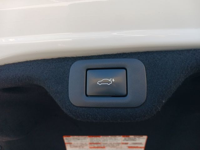 Lexus ES 2022-04 182302-27