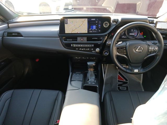 Lexus ES 2022-04 182302-8