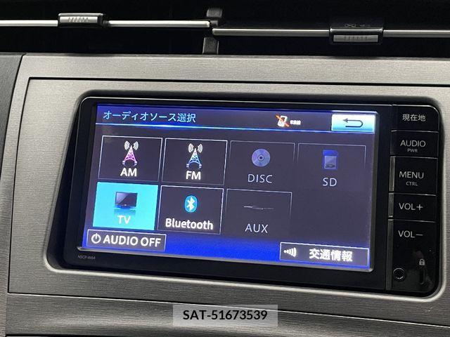 Toyota PRIUS 2015-04 282250-16