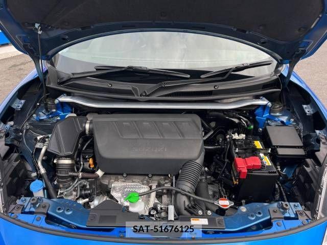 Suzuki SWIFT 2022-12 251528-18