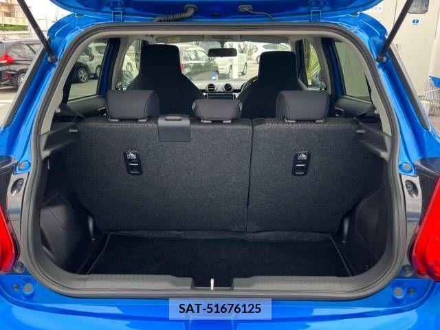 Suzuki SWIFT 2022-12 251528-10