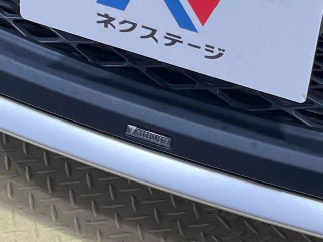 Toyota C-HR 2017-09 186402-3