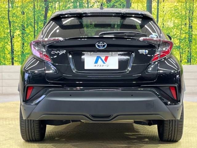 Toyota C-HR 2017-09 186402-15