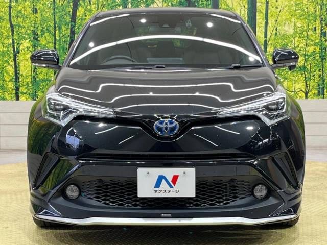 Toyota C-HR 2017-09 186402-14