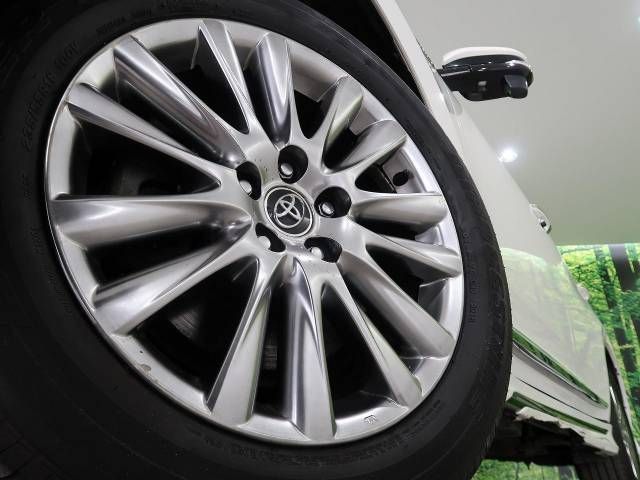 Toyota HARRIER HYBRID 2017-08 192357-14
