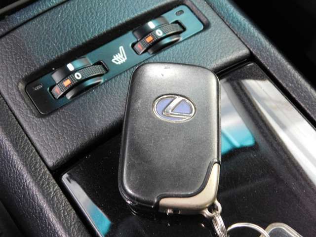 Lexus HS 2013-03 21615-12