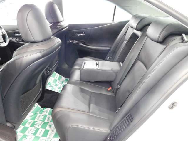 Lexus HS 2013-03 21615-10
