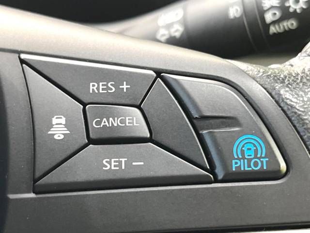 Nissan SERENA 2019-03 192187-3