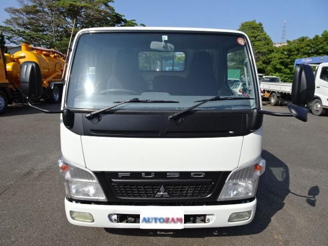 Mitsubishi CANTER GUTS 2010-11 189743-19