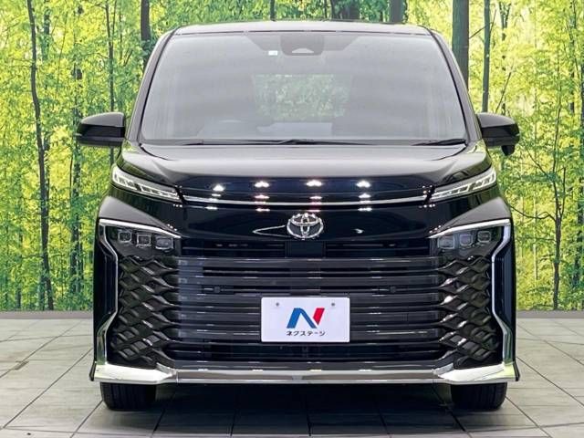 Toyota VOXY 2022-03 19942-15