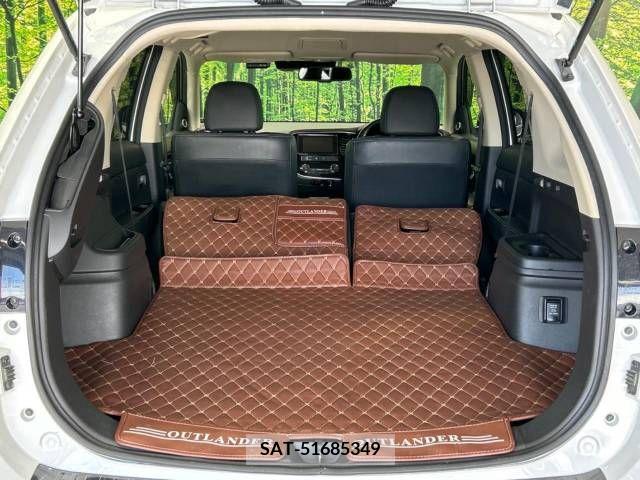Mitsubishi OUTLANDER PHEV 2017-06 349425-13