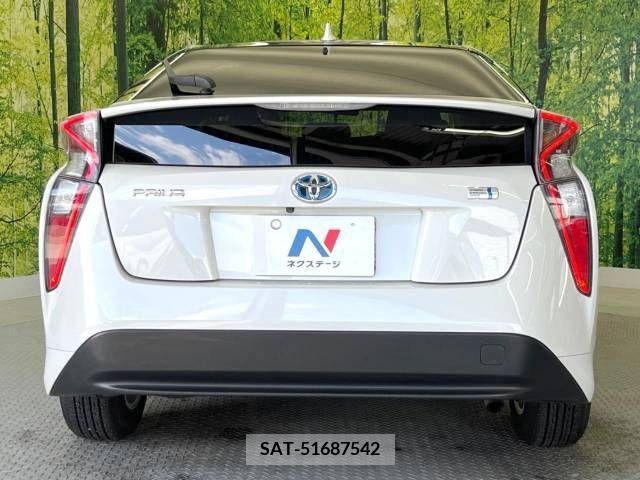 Toyota PRIUS 2016-03 244116-15