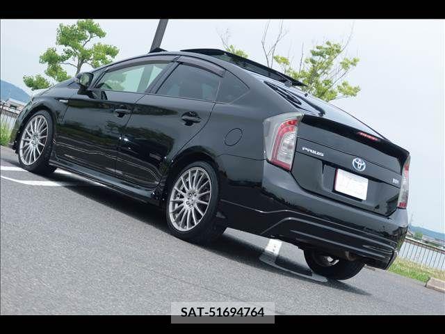 Toyota PRIUS 2012-09 255972-7