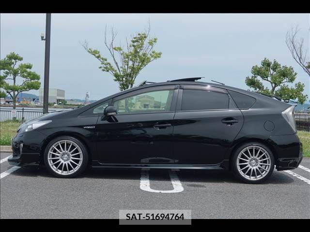 Toyota PRIUS 2012-09 255972-6