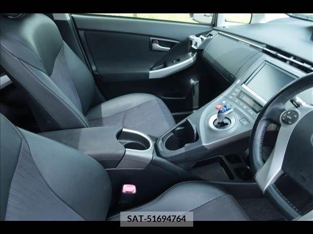 Toyota PRIUS 2012-09 255972-13