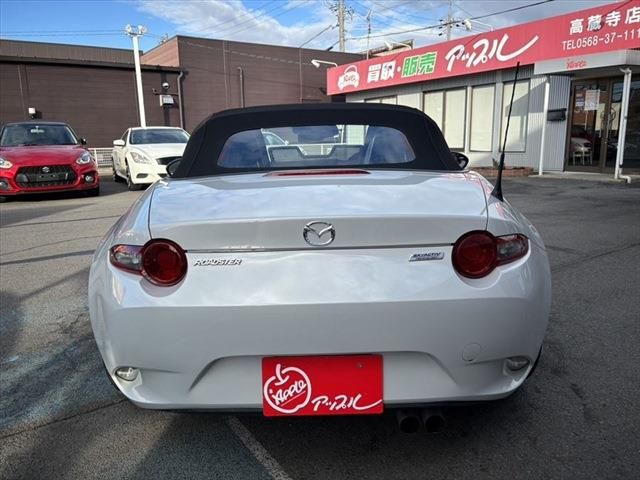 Mazda ROADSTER 2015-07 183778-5