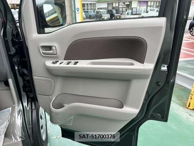 Suzuki EVERY 2023-08 211859-15
