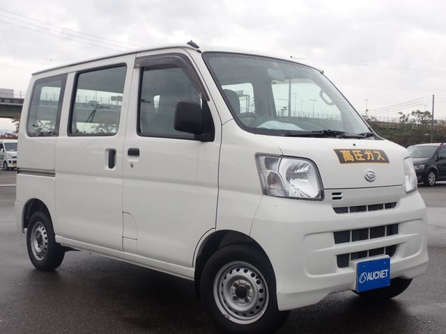 Daihatsu HIJET CARGO 2017-10 180457-0
