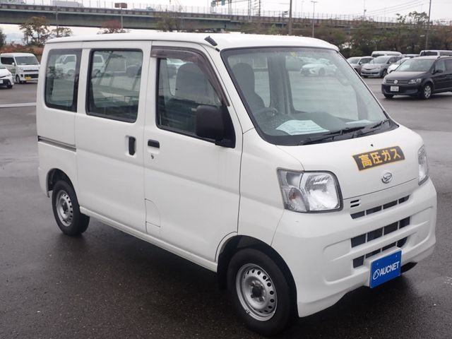 Daihatsu HIJET CARGO 2017-10 180457-3