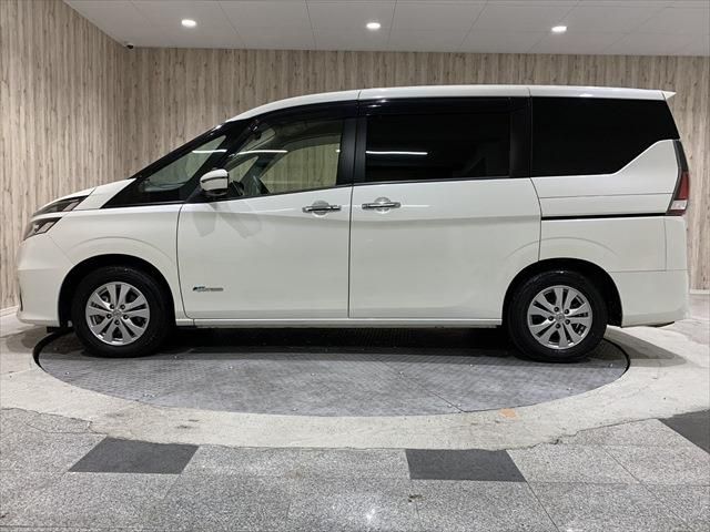 Nissan SERENA 2017-02 193888-7
