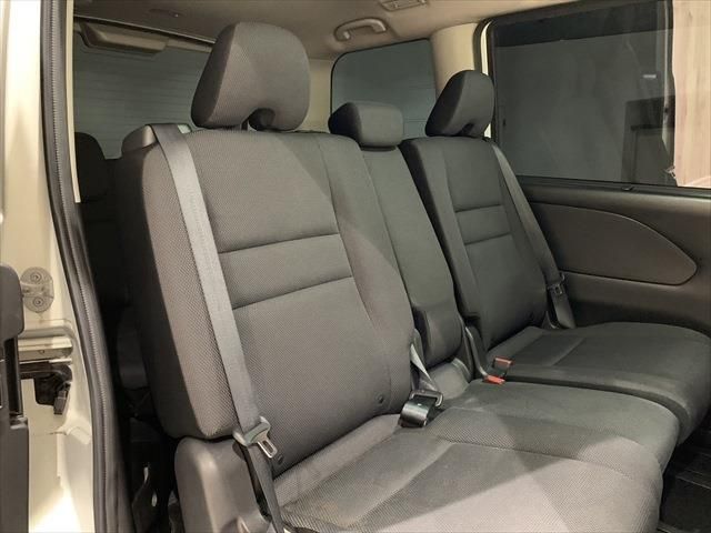 Nissan SERENA 2017-02 193888-20