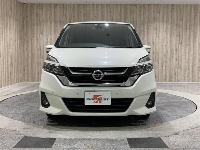 Nissan SERENA 2017-02 193888-1