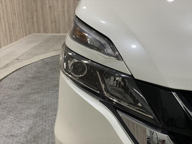 Nissan SERENA 2017-02 193888-9