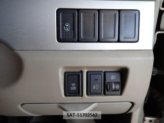 Suzuki EVERY WAGON 2006-05 297521-13
