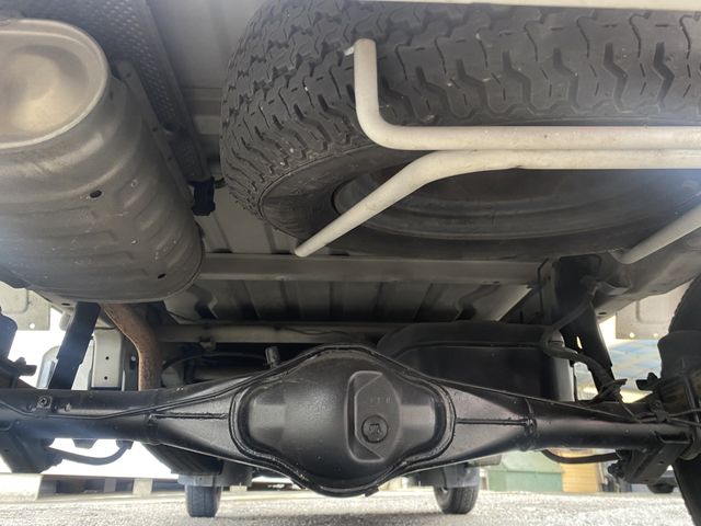Suzuki CARRY TRUCK 2005-09 182353-24