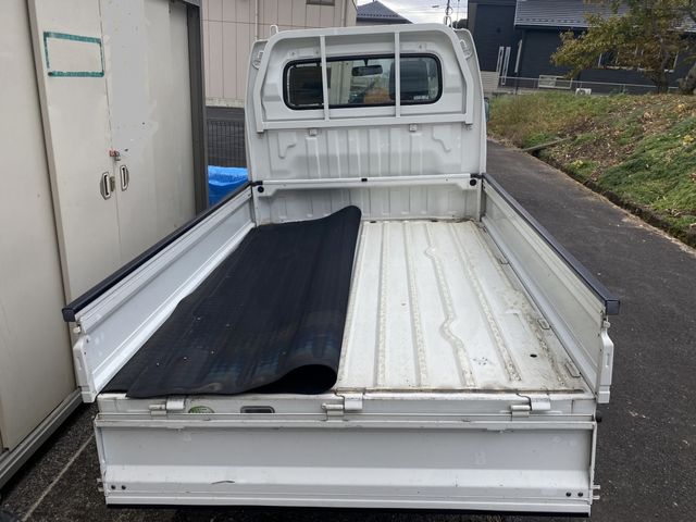 Suzuki CARRY TRUCK 2005-09 182353-12