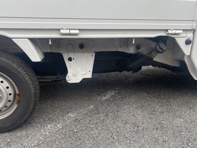 Suzuki CARRY TRUCK 2005-09 182353-25