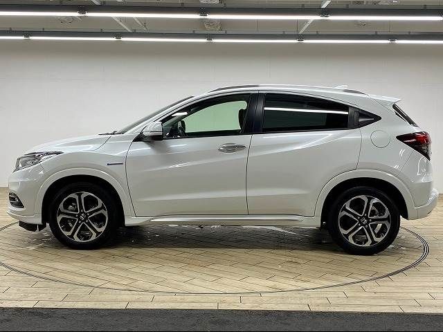 Honda VEZEL 2019-03 6181-14
