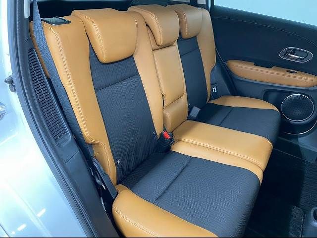 Honda VEZEL 2019-03 6181-9