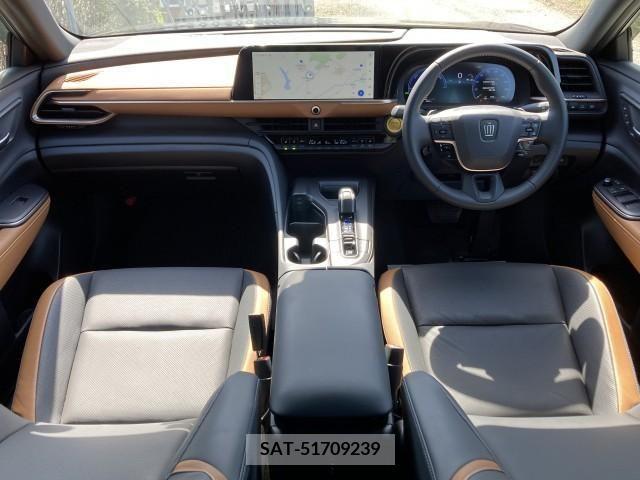 Toyota CROWN 2023-06 243165-1