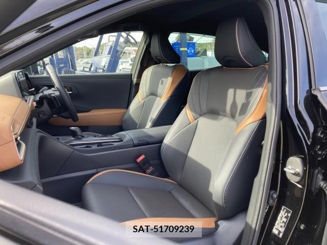 Toyota CROWN 2023-06 243165-24