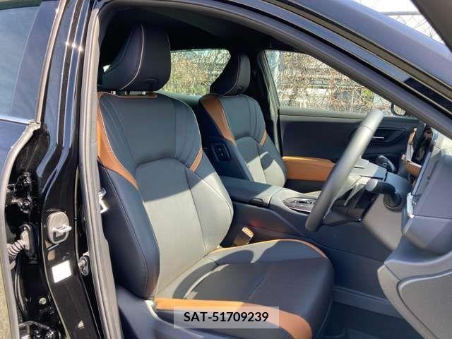 Toyota CROWN 2023-06 243165-23