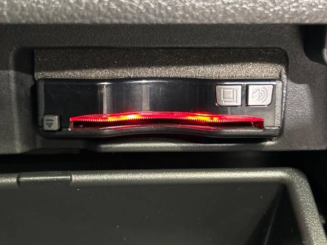 Nissan SERENA 2014-06 187905-7