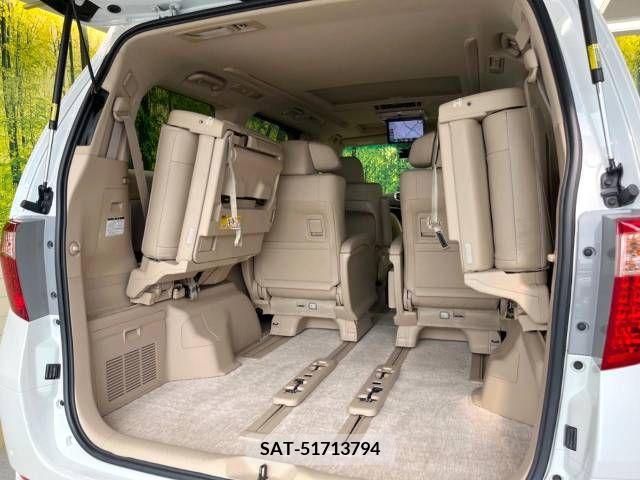 Toyota ALPHARD 2013-11 331346-11