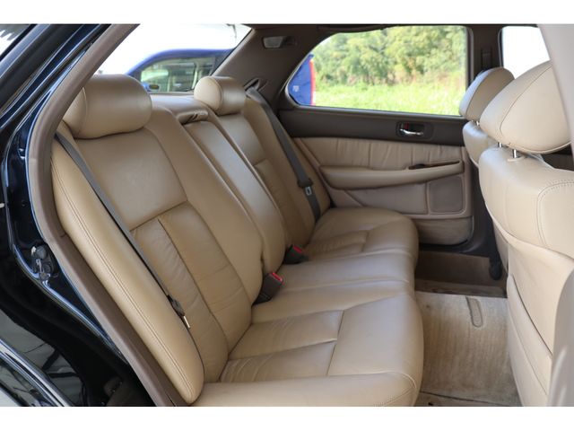 Toyota CELSIOR 1991-06 23518-19