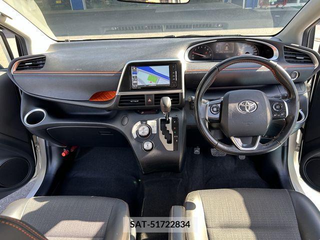Toyota SIENTA 2018-06 285065-4