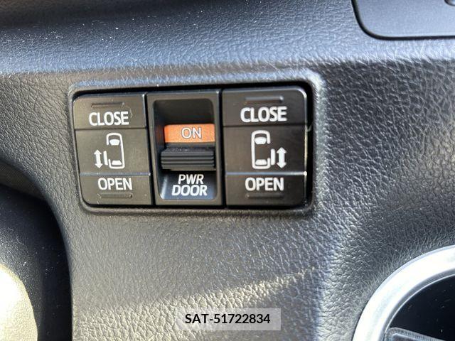 Toyota SIENTA 2018-06 285065-10