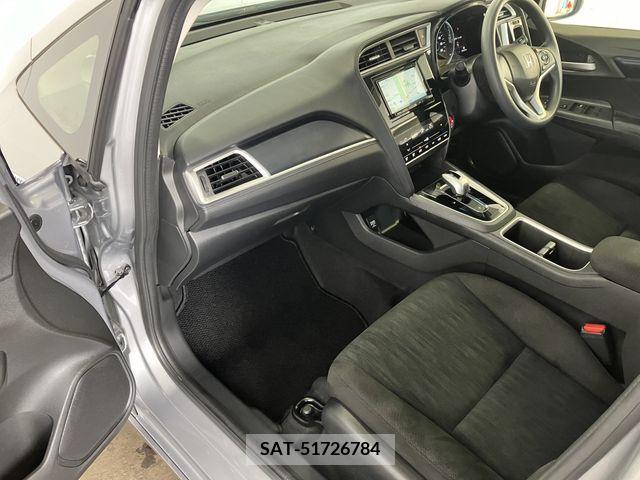 Honda SHUTTLE 2021-03 304235-17