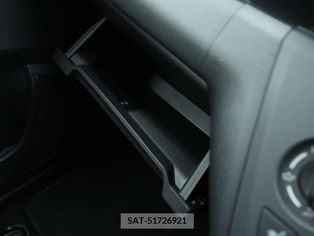 Mitsubishi EK X 2019-10 323994-11