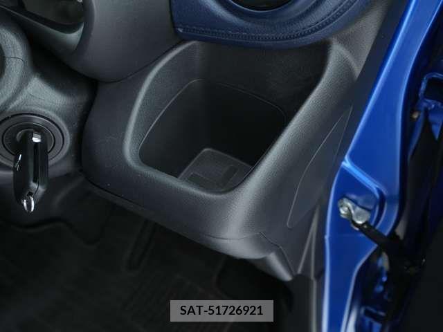 Mitsubishi EK X 2019-10 323994-17