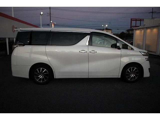 Toyota VELLFIRE 2016-09 183504-8