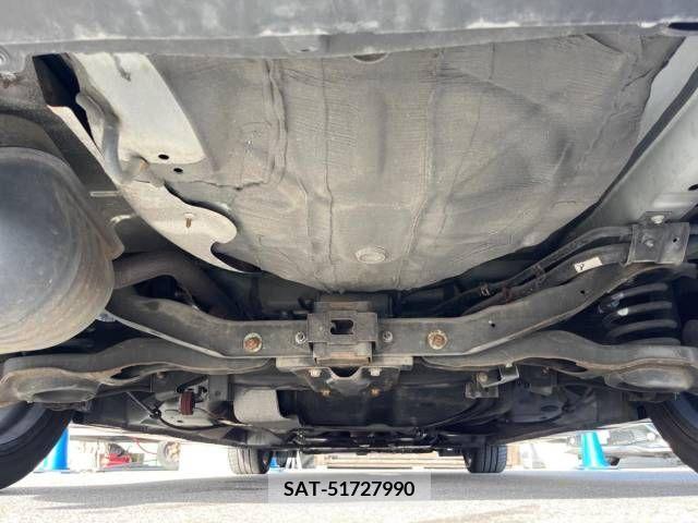 Mazda PREMACY 2014-01 327290-8