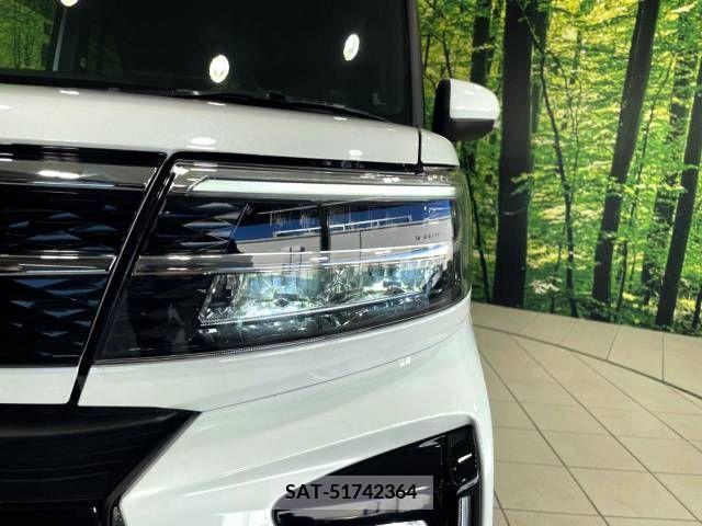 Daihatsu TANTO CUSTOM 2023-04 369382-12