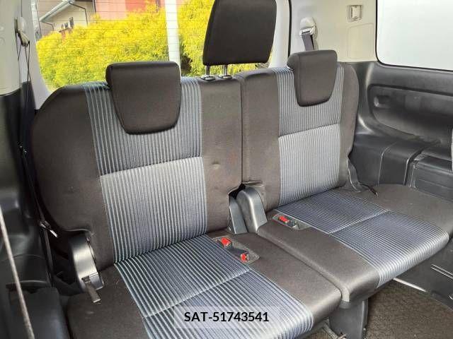Toyota VOXY 2014-01 321392-10